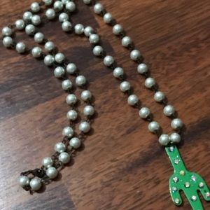 Pearl aurora borealis cactus necklace
